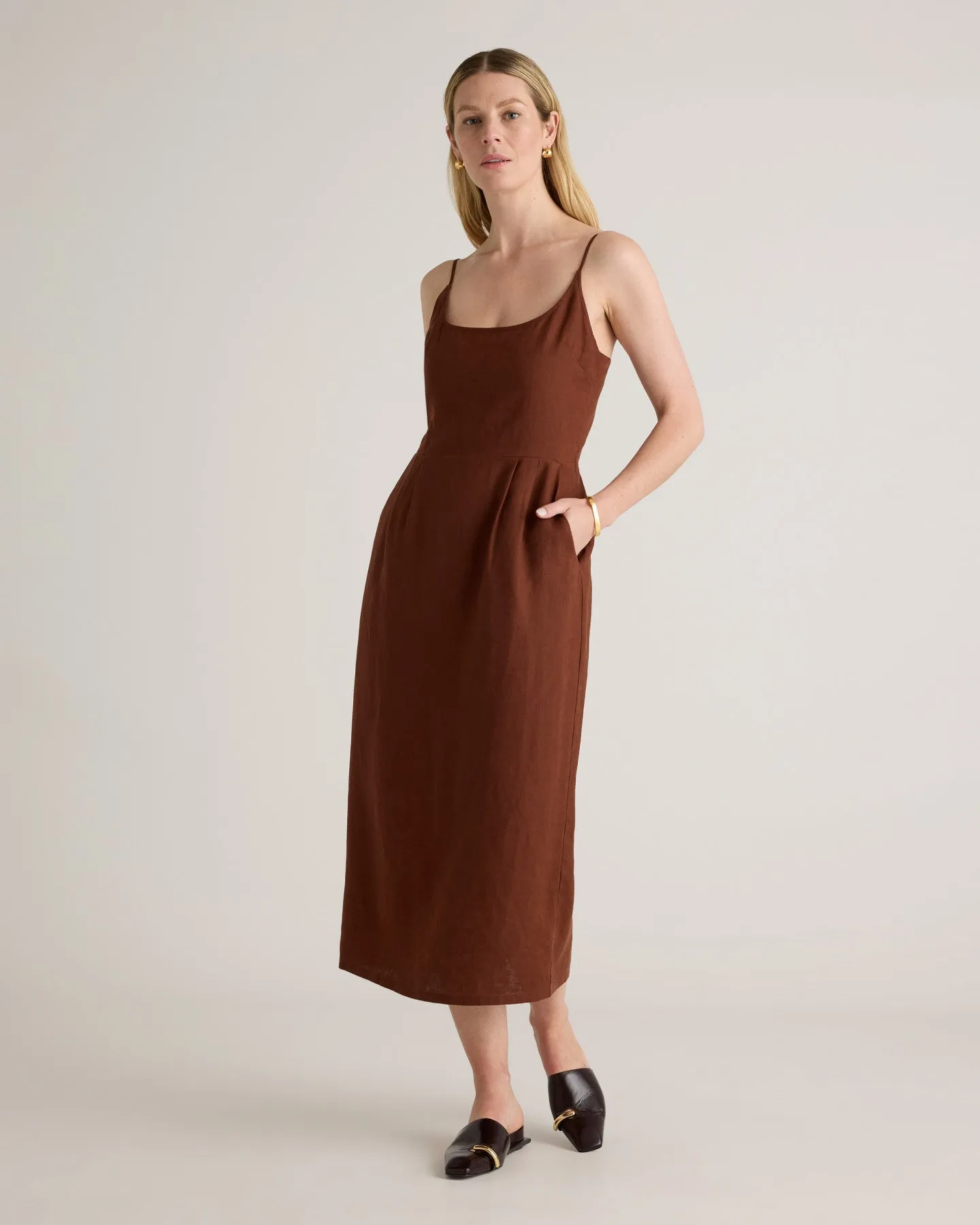 100% European Linen Scoop Neck Midi Dress
