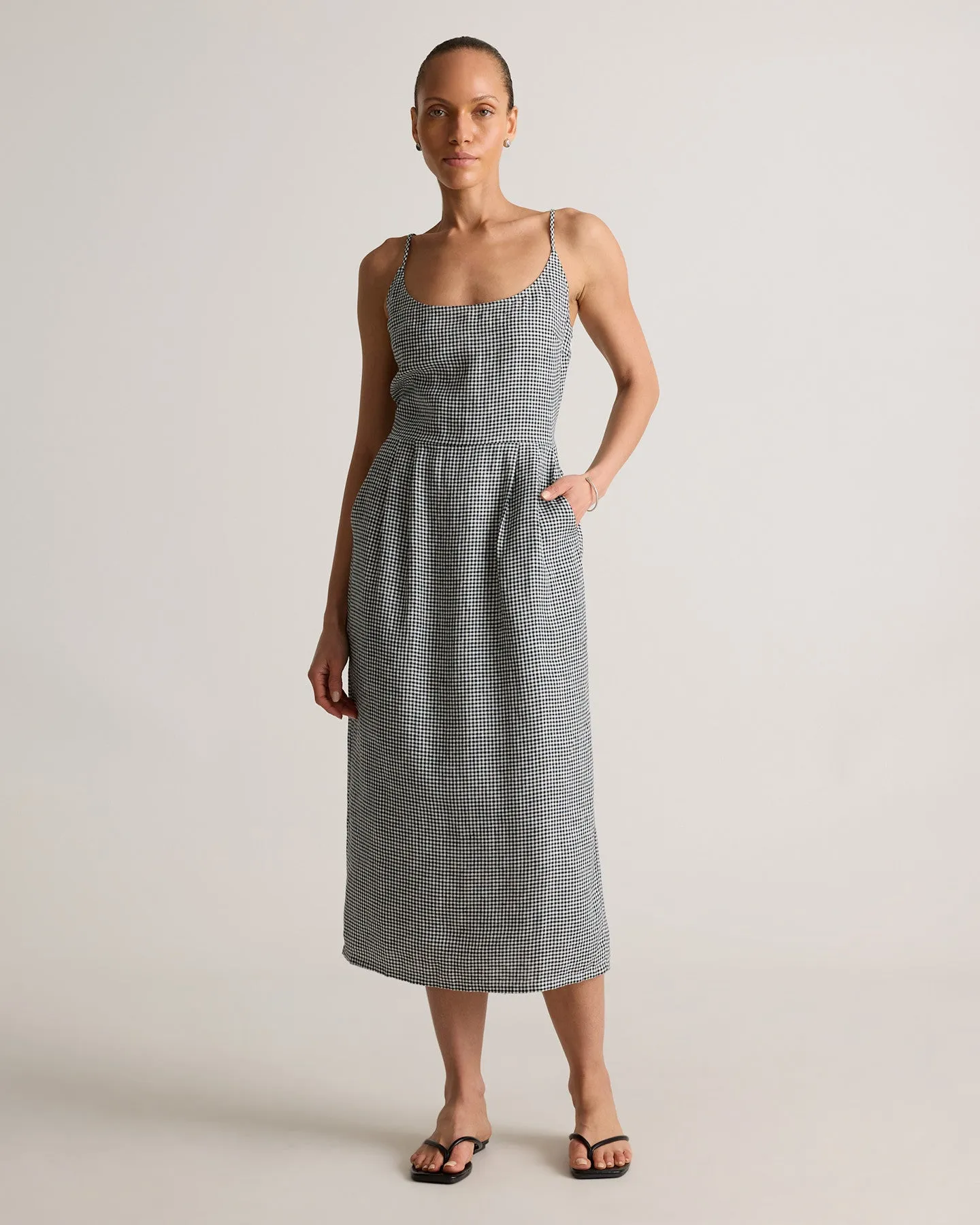 100% European Linen Scoop Neck Midi Dress