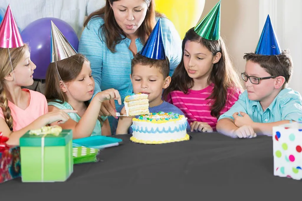 54 In. x 100 Ft. Cut To Size Table Roll | Black