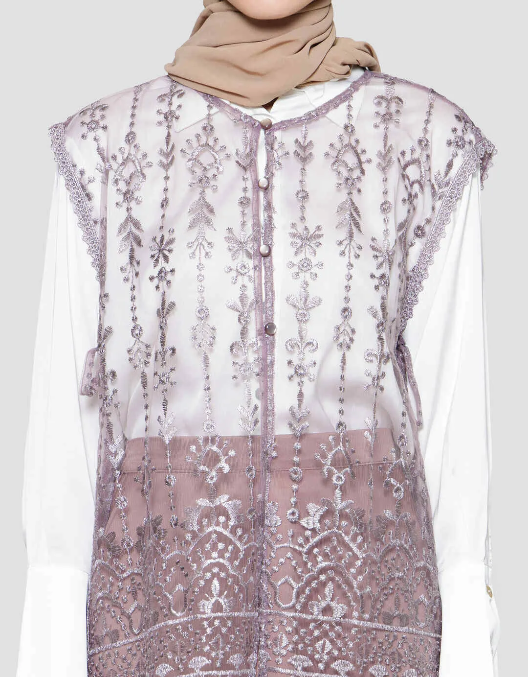 Annisa Organza Vest With Pearl Button Wanita