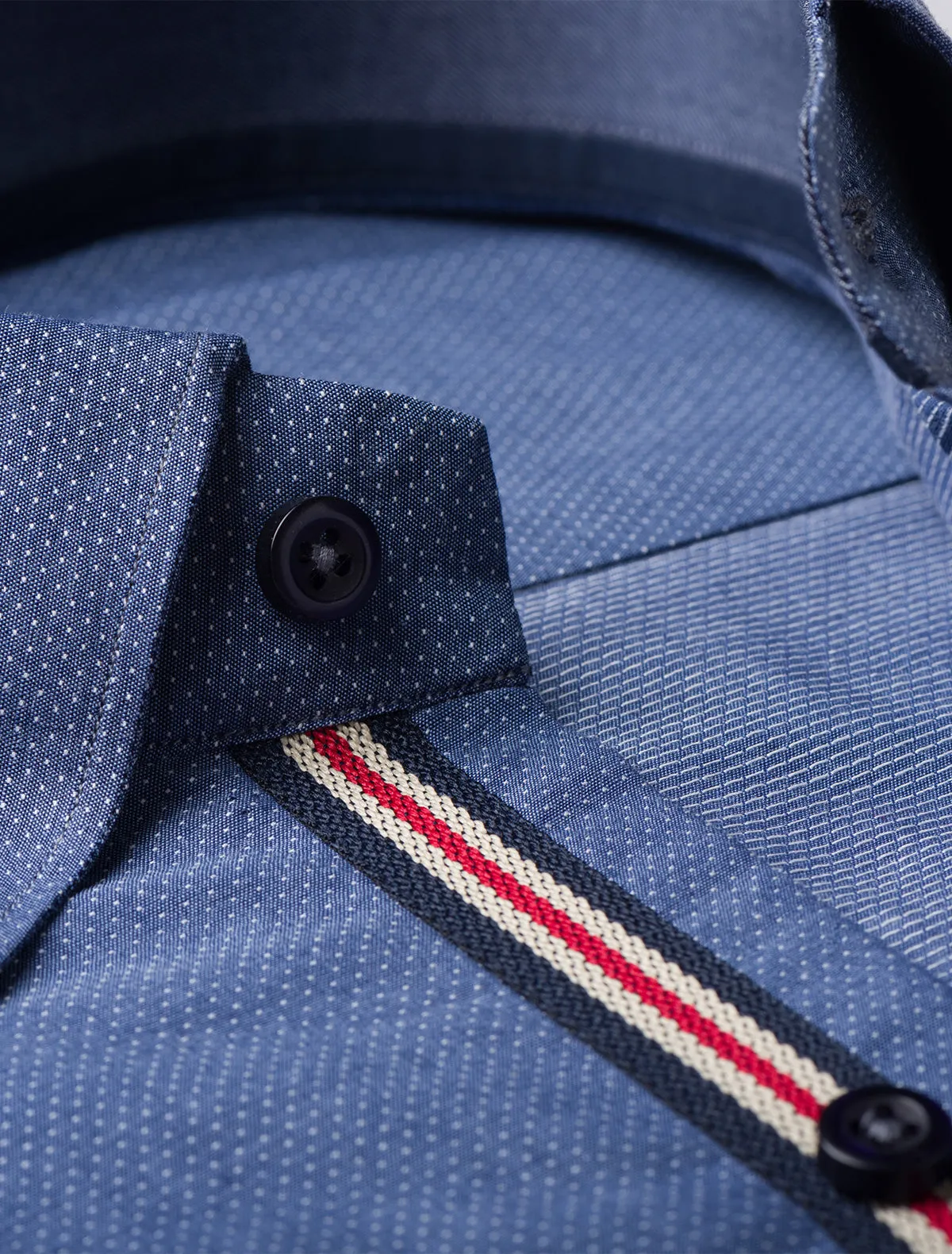 BLUE BUTTON-DOWN SHIRT