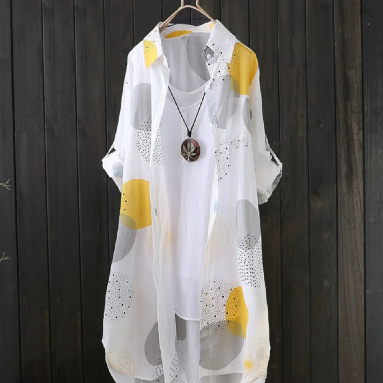 Chic Printed ButtonUp Blouse for SpringFall Womens Fashion Staple