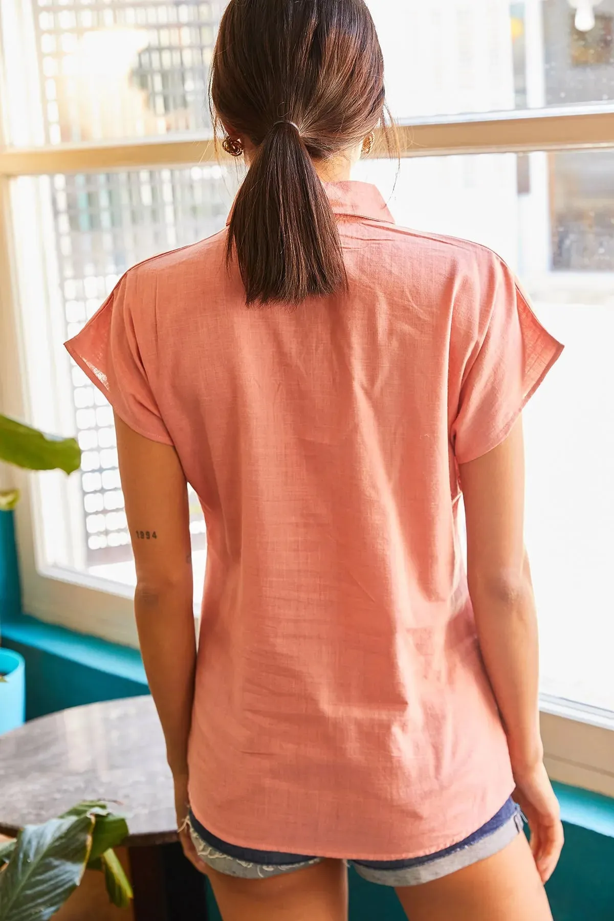 Classic Linen Blend Button Down Short Sleeve Shirt