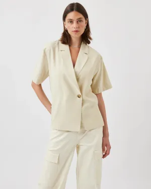 essas short sleeved shirt 3028