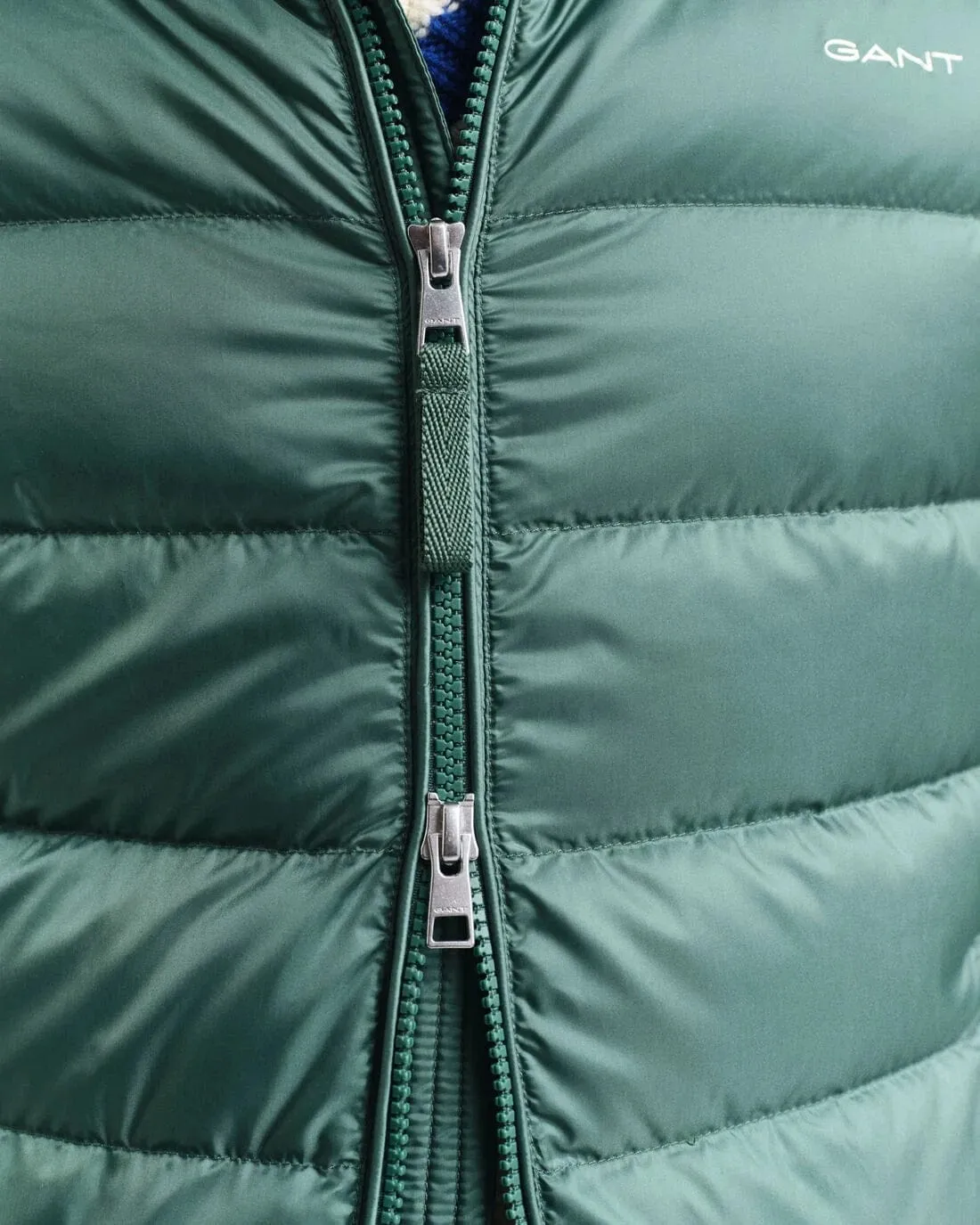 GANT Light Down Jacket in Woody Green
