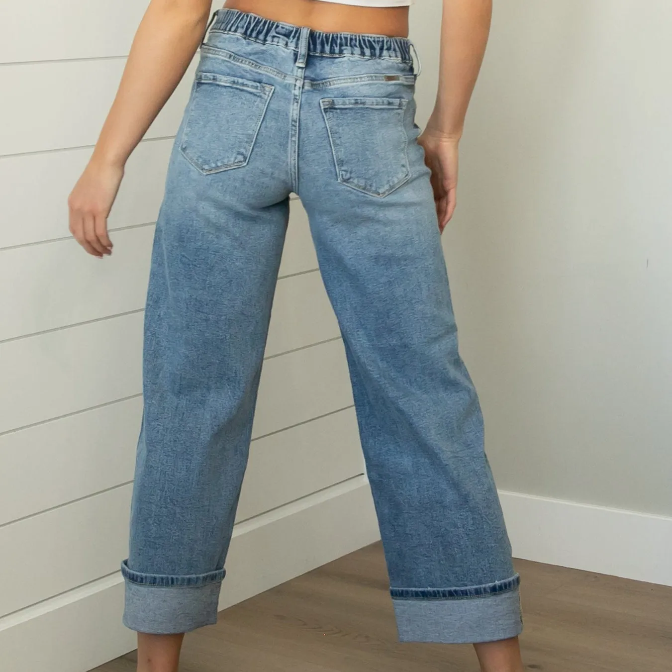 KanCan High Rise Cropped Cuffed Medium Wash Jeans