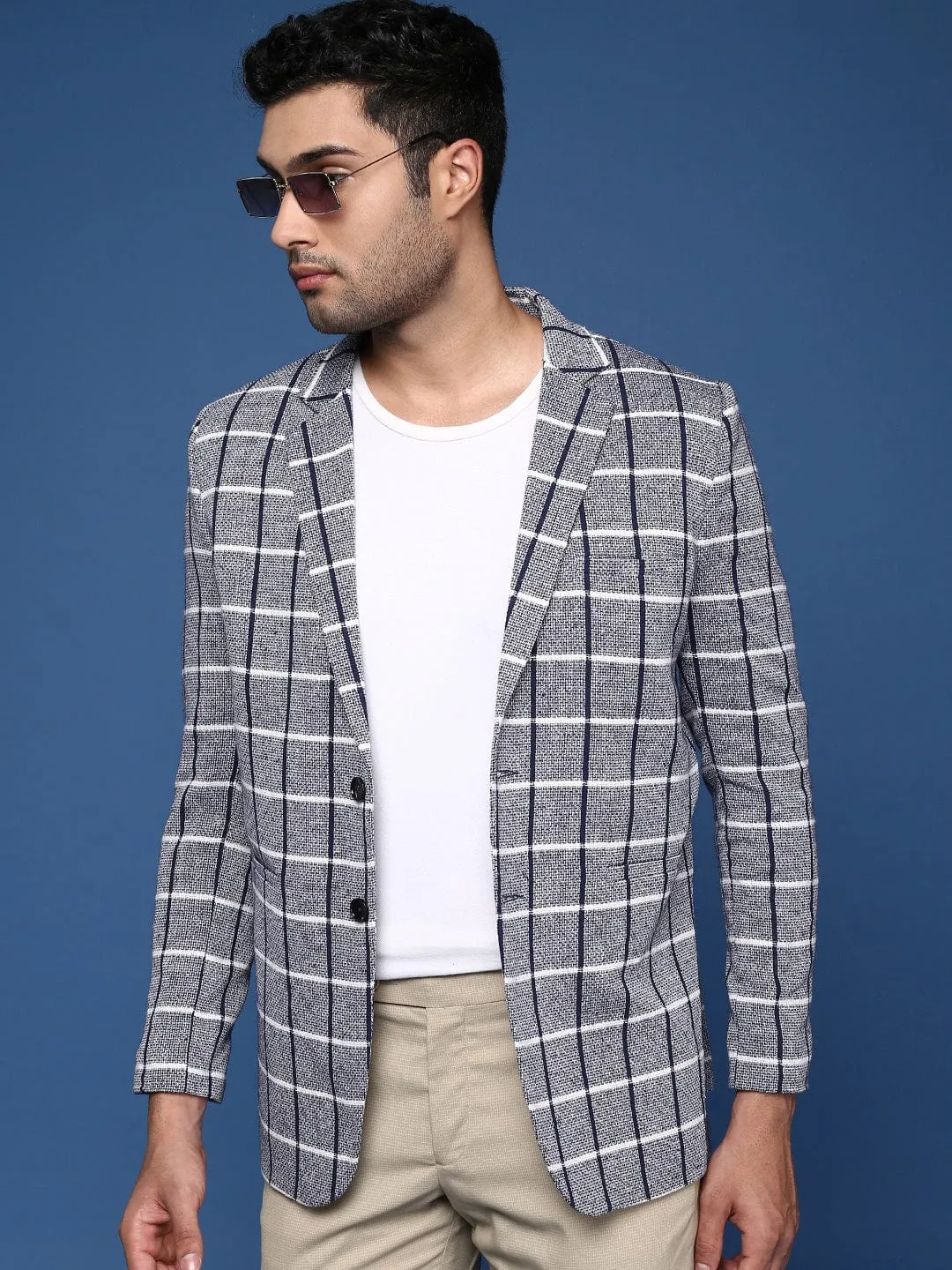 Men Navy Blue Checked Notched Lapel Slim-Fit Single Breasted Blazers