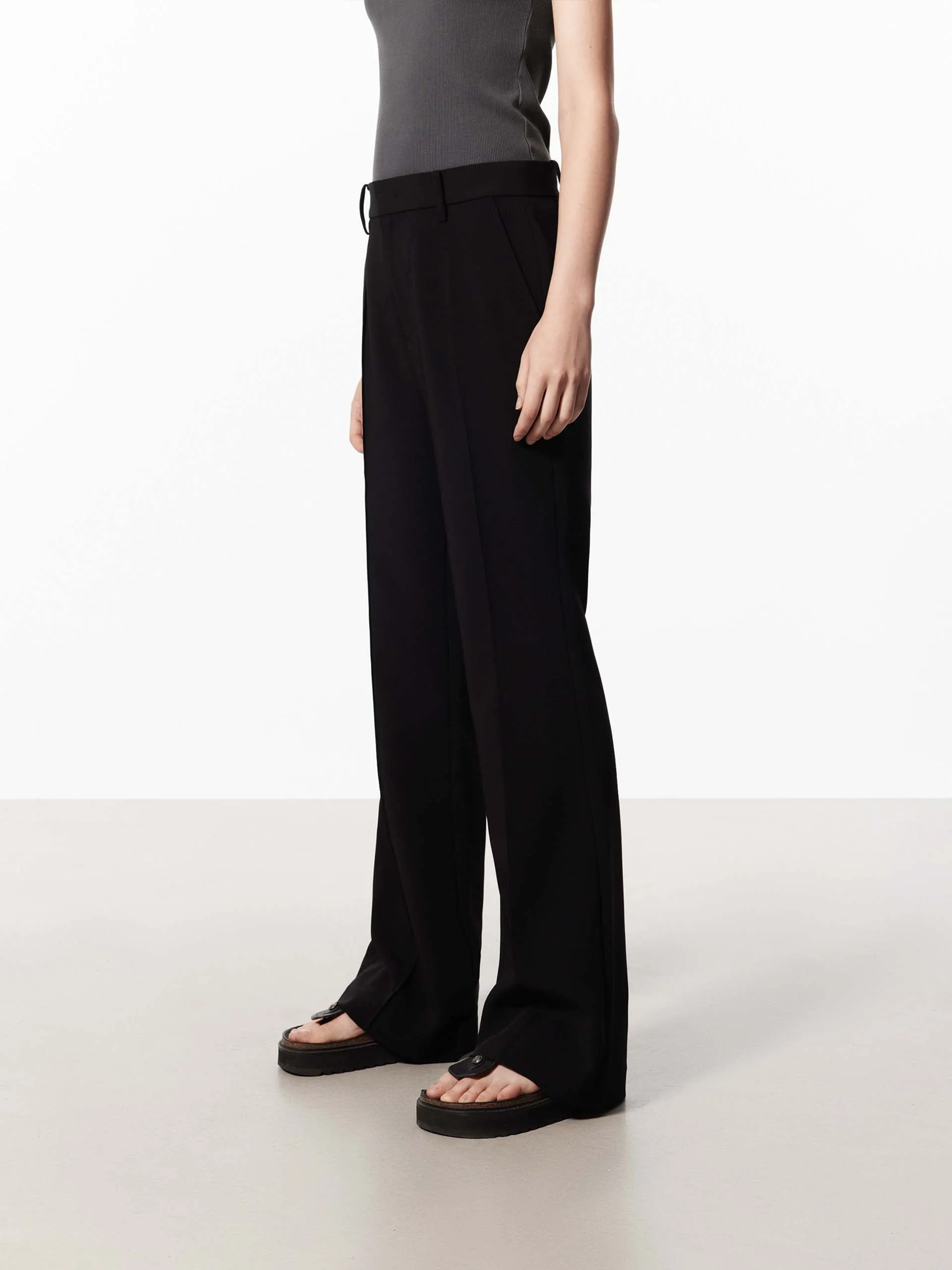 Seams Detail Slit Pants